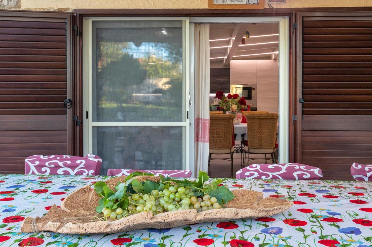 Villa Sunflower Альгеро Экстерьер фото